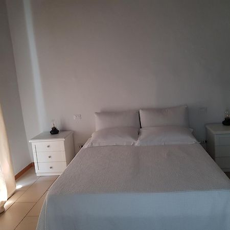 Charmerooms Villa Moroni Stezzano Zimmer foto